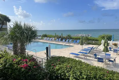 Image de Enjoy a Beautiful Vacation in Key Colony Beach at Key Colony Point.