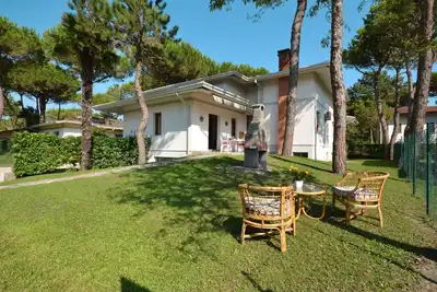Image de Merveilleuse maison de vacances avec climatisation, Tv, terrasse, animaux admis et parking