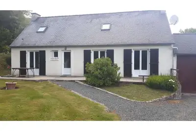 Image de House on the Pink Granite Coast in Brittany