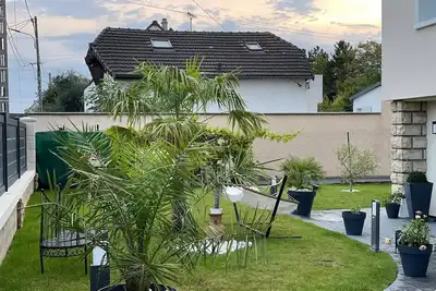 Image de Maison indépendante dans un très grand jardin proche Cdg aéroport et parc d'exposition Paris Villepinte