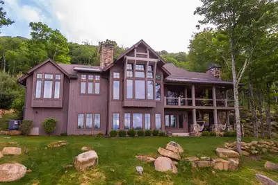 Image de Twin Boulder Lodge at Eagles Nest - big views, outdoor fireplaces, hot tub, arcade