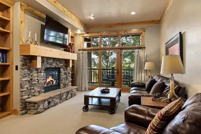 Image de Teton Retreat Condo at Palisades includes Bronze Buffalo Ranch private amenities