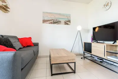 Image de La loge du Minotaure, cosy, parking et bureaux