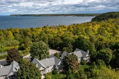 Image de New! Country Stroll to Pebble Beach! Charming-Cozy. Nature Retreat! Close to town