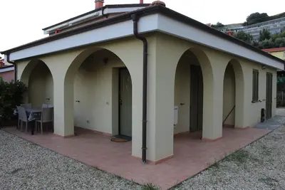 Mauro's House - Sea and bike path within walking distance