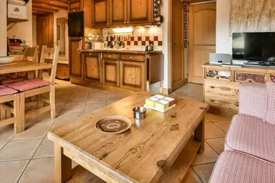 Image de Milou, 4 Personen, 2 Schlafzimmer, Dorfzentrum, gegenĂĽber den Pisten!
