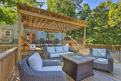 Image de Dock & Jet Ski Slip: Lakeside Sunrise Beach Home!