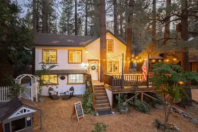 Image de Cabin Near Ski Resort, Ev Charge, Kid/Pet Friendly, Fire Pit, Playhouse