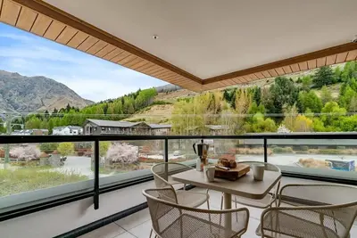 Image de Coronet Base at La Residence du Parc