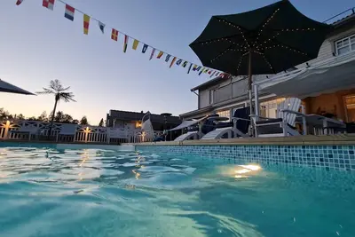 Luxurious, comfortable and fully equipped villa with heated pool