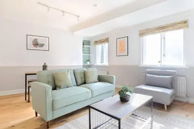 Image de 2 Bed Apartment by Tower Bridge