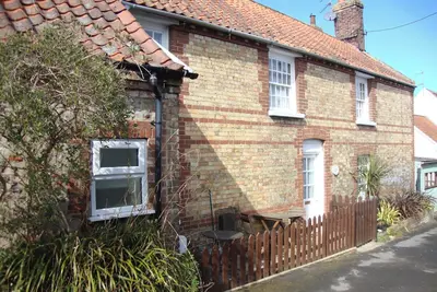 Image de A gorgeous period property with bags of warmth and charm right n the heart of Wells-next-to-Sea.