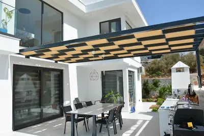 Image de Villa Alaeddin Beautiful 4 bedroom detached villa with heated pool.