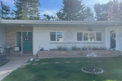 Image de Vintage Single Story Federal Heights Home