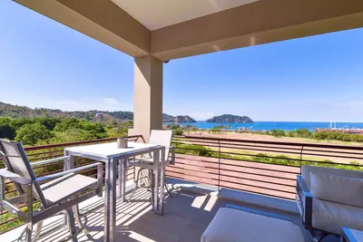 Image de Miramar 5b, 3Bdrs, 3Bath, Third Floor