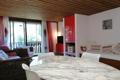 Image de Appartement rénové spacieux en front de pistes, balcon sud, proche commerces - Pra Loup