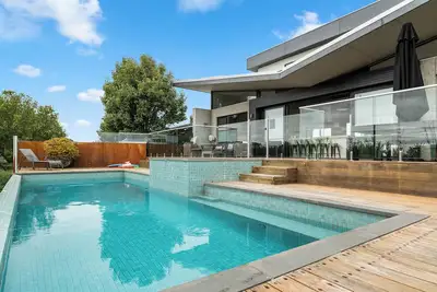 Image de Resthaven by Ready Set Stay- Solar heated pool & Pet friendly