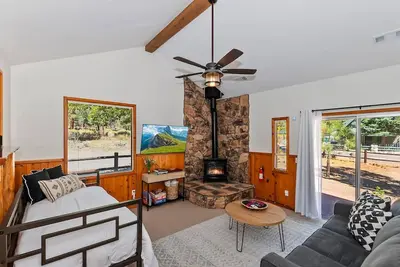 Image de Brother Bear Cabin: Forest location w/ free Wi-Fi!