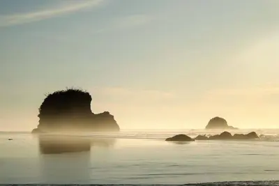 Image de Beach at the back door!