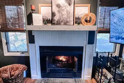 Image de Cozy Condo at Wintergreen! Book now for The Ski Season!