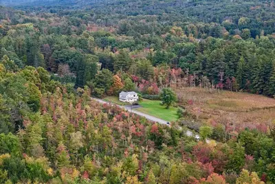 Image de Berkshires / Great Barrington Chic & Cozy, Sleeps 10