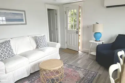 Image de Carriage House with Beautiful Water View, Steps to Beach & Main Street