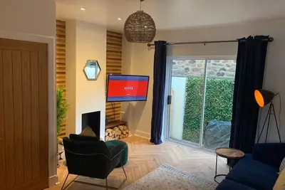 Skippers Retreat (with free doorstep parking)