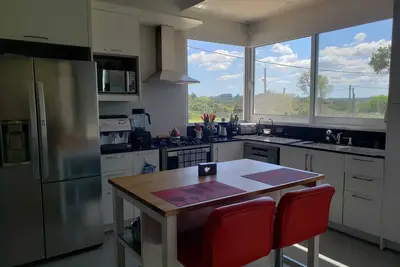 Image de Gorgeous new construction with house & deck overlooking Laguna del Diario
