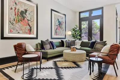 Image de Dazzling Historic Designer Space | Pool