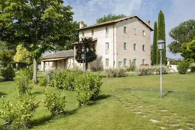 Image de Villa con Spa a pochi passi da Deruta ( cittĂ della Ceramica ), Todi e Perugia.