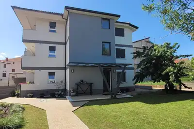 Image de Appartement de vacances Malinska pour 1 - 5 personnes avec 2 chambres à coucher - Appartement de vac