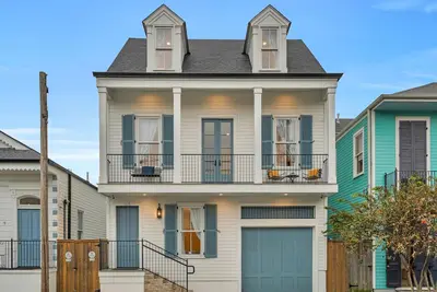 Image de Beautiful Home in The Marigny Triangle with Balcony