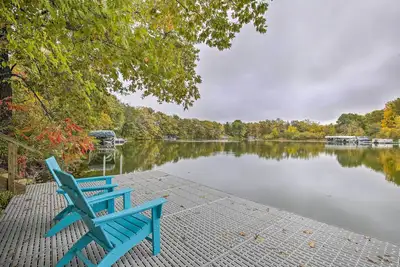 Image de Birchwood Cottage with Red Cedar Lake Access!