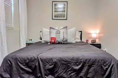 Image de The London Flat | Cozy, Comfortable Retreat Near Downtown