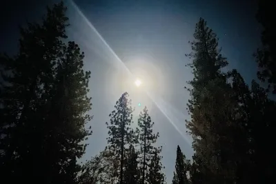 Image de Ray of Moon-Spacious getaway in Pml near Yosemite + Kayaks + backup power
