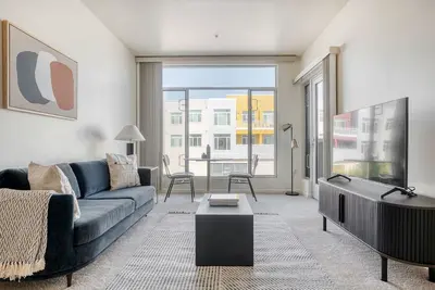 Image de Ideal Palo Alto 2br w/ Ac, Pool & W/D, walkable location, by Blueground