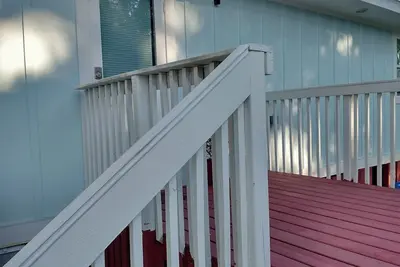 Image de Cheerful modern, minutes to beach