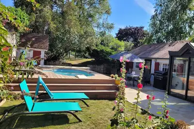 Image de Maison de village avec grand jardin à 1h de Paris\/ Private Family village house