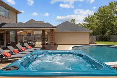Image de Boutique Bunkhouse: Pool, Theater Room, Ev Charger
