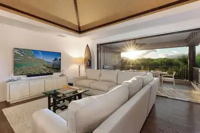 Image de ❤️PiH❤️ Pineapple Hale ★ Elegant Private ★ Bikes ★Free Hilton Pool & Waterslide Passes