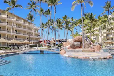 Image de 2 Bedroom Villa Del Palmar/Puerto Vallarta - other size units available - ask