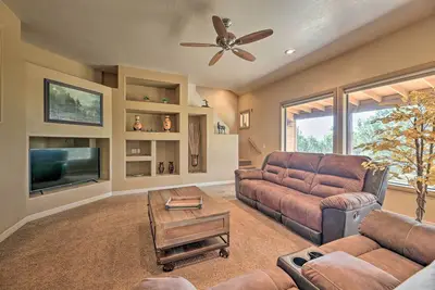 Image de Game Room & Community Amenities: Overgaard Home!