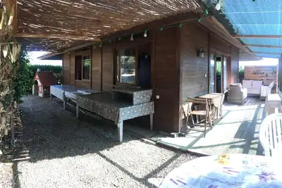 Image de Chalet 4 à 6 personnes avec piscine \n20mn la plage, Var, Idéal en famille.