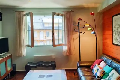 Image de Appartement de 43 m² au Centre de Cauterets avec 2 Chambres et Local à Ski