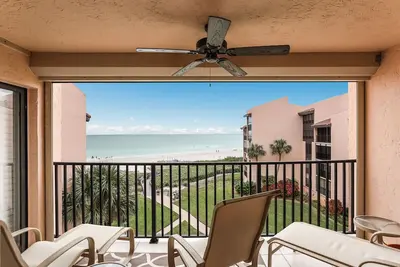 Image de Beachfront Condo on Famous Siesta Key!