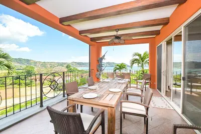 Image de Montebello 2c, 3Bdrs, 3Bath, 2nd Floor