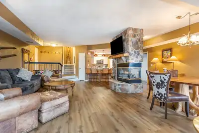 Image de Prime Resort Location, Modern Ski/Out w/ Balcony