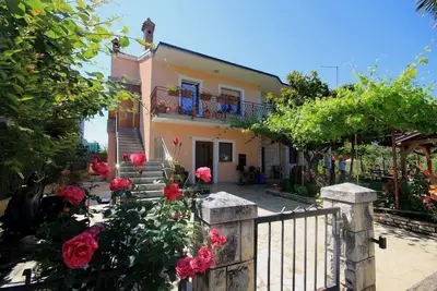 Image de Appartement de vacances Novigrad pour 1 - 5 personnes avec 2 chambres à coucher - Appartement de vac