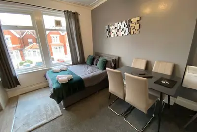 Image de Appartement-Salle de bain et douche-Apartment 4 unit
