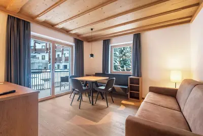 Image de Appartement \"La Grambla Sella\" avec vue sur les montagnes, balcon et Wi-Fi
